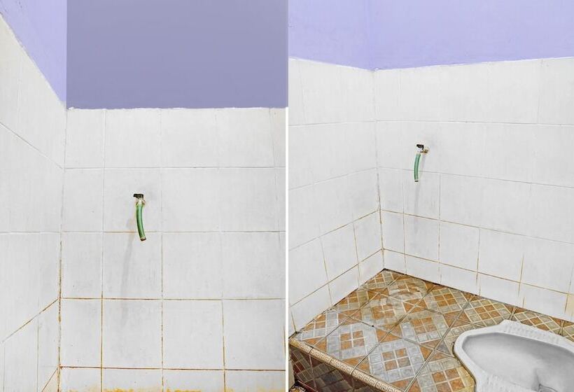 호텔 Sekar Guest House Jember By Oyo