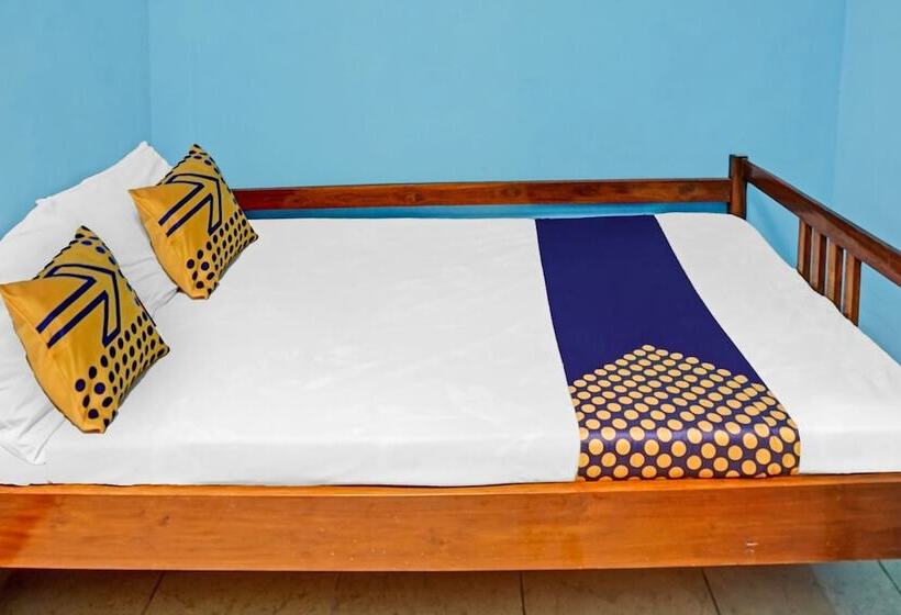 호텔 Sekar Guest House Jember By Oyo