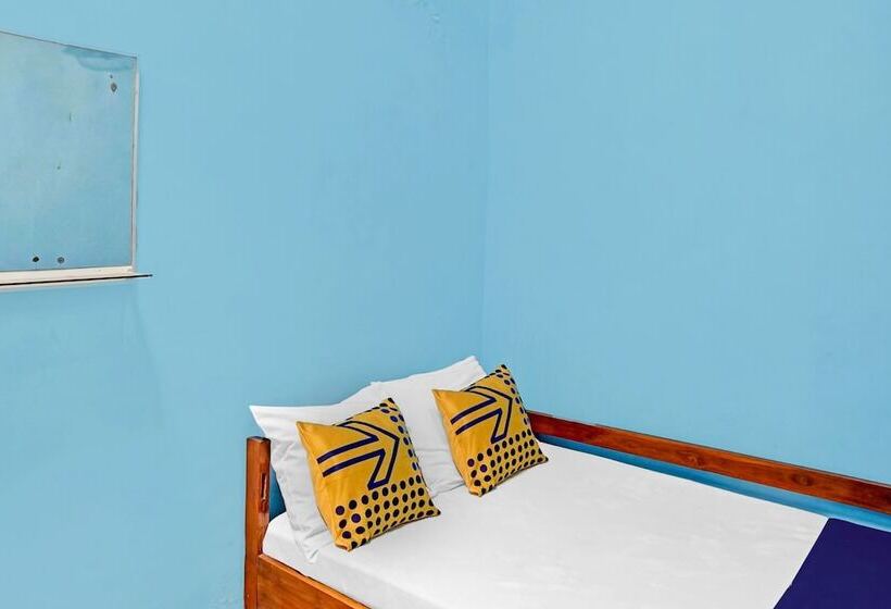 호텔 Sekar Guest House Jember By Oyo