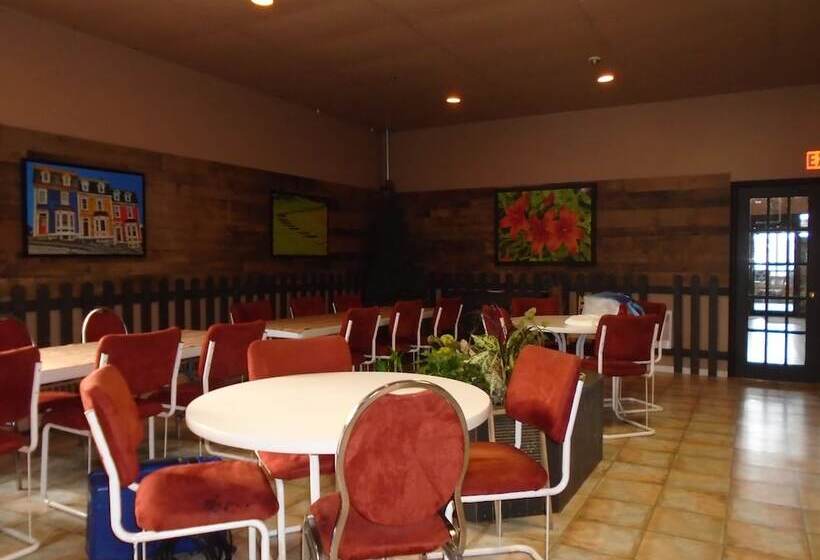 酒店 Silverwood Inn