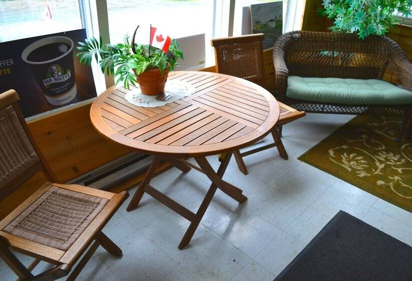 酒店 Silverwood Inn