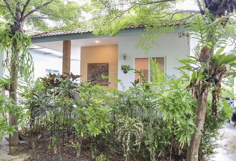 בית מלון כפרי Tanrak Bungalow By Oyo Rooms