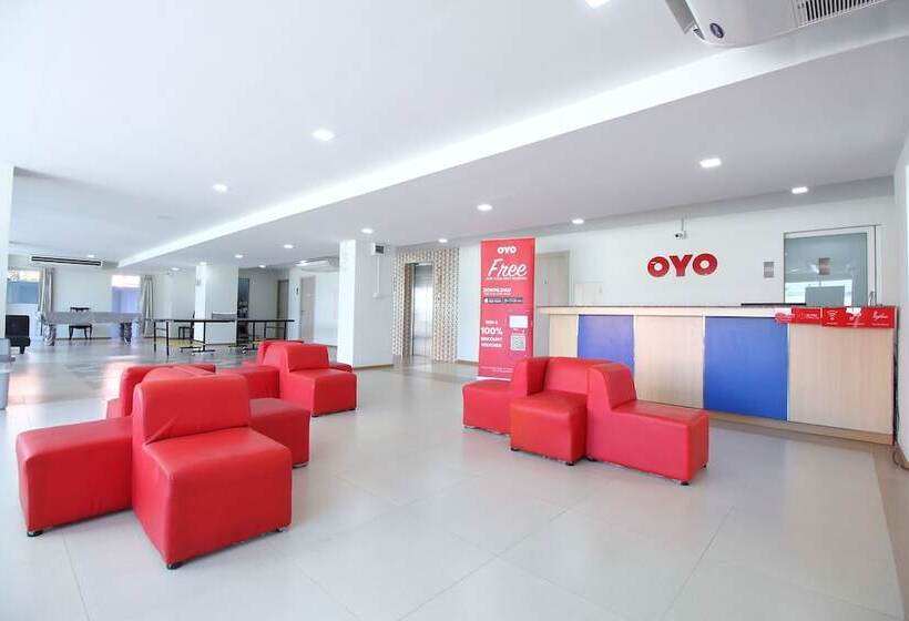 فندق Tara Residence By Oyo Rooms