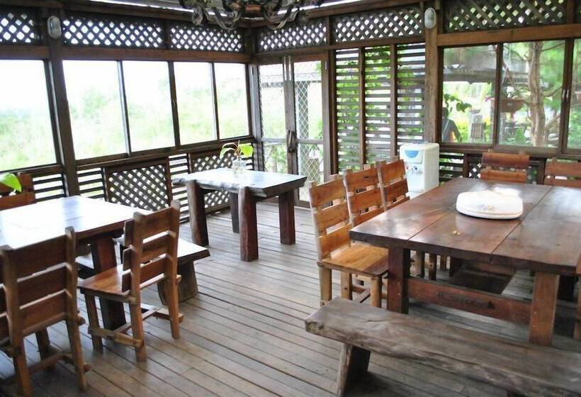 בית מלון כפרי Ten Cents To Heaven Leisure Camp