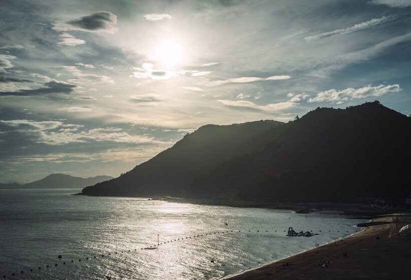 בית מלון כפרי Tentoumi Shibukawa Beach Glamping