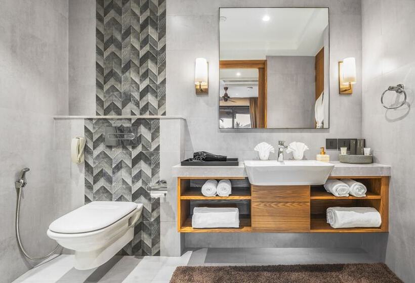 هتل The Astor Goa