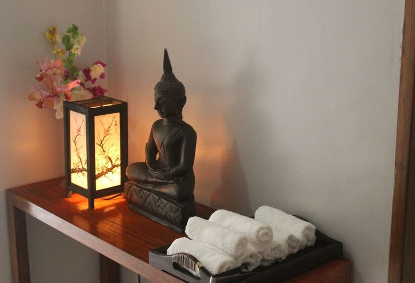 ホテル The Beach House