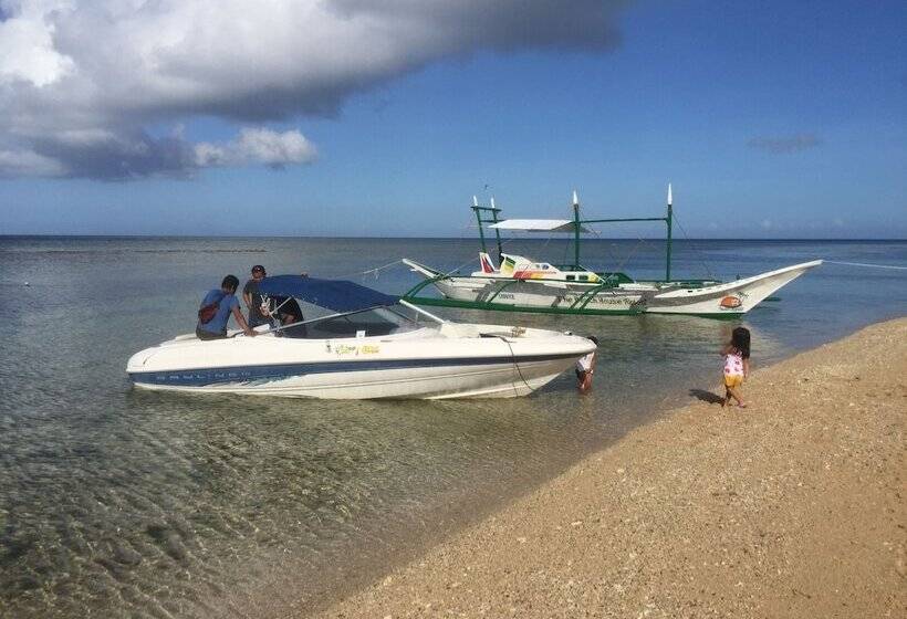 ホテル The Beach House