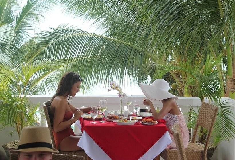 ホテル The Beach House