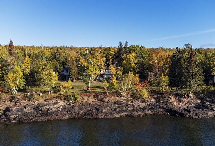 فندق Thomsonite Beach Inn