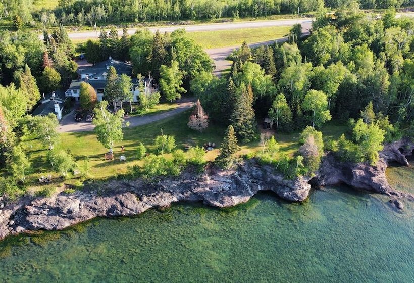 فندق Thomsonite Beach Inn