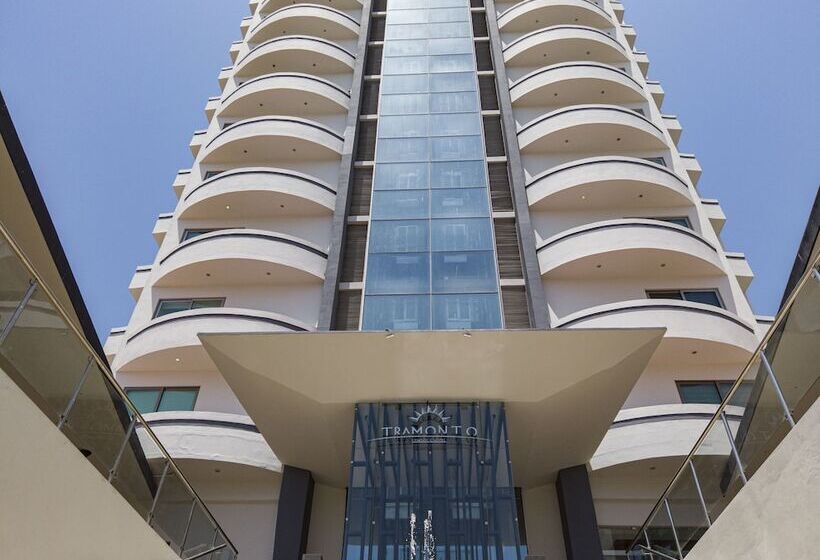 בית מלון כפרי Tramonto Resort