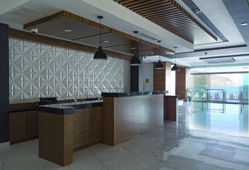 בית מלון כפרי Tramonto Resort