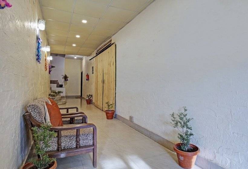 酒店 Treebo Kosmos Anamika, 1 Km From Nainital Lake