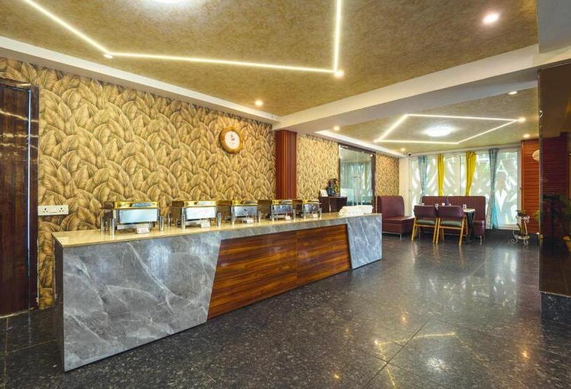 בית מלון כפרי Treebo Sunny Feast