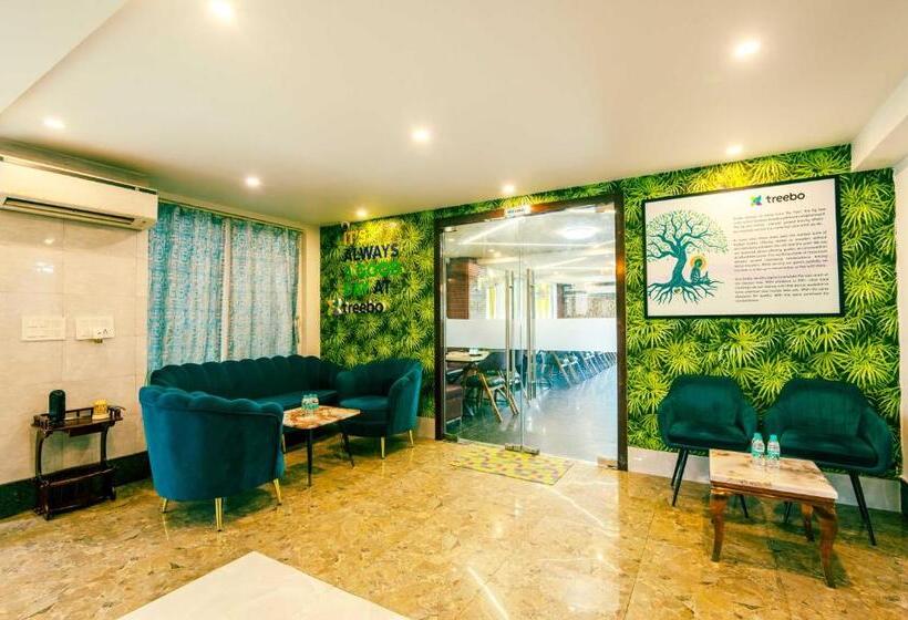 בית מלון כפרי Treebo Sunny Feast