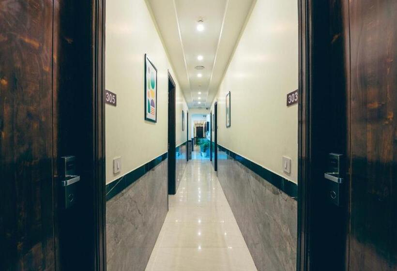 בית מלון כפרי Treebo Sunny Feast