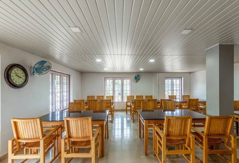 Hotel Treebo Yajna Comforts