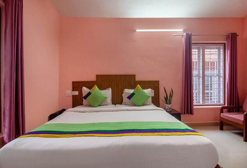 Hotel Treebo Yajna Comforts