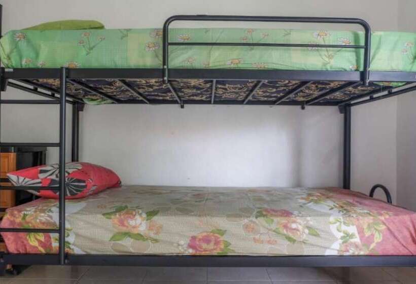 בית מלון כפרי Umah Pande Tabanan By Oyo