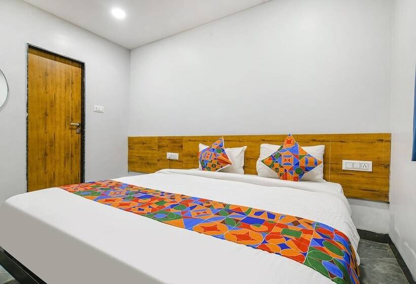 Fabhotel Unity Landmark