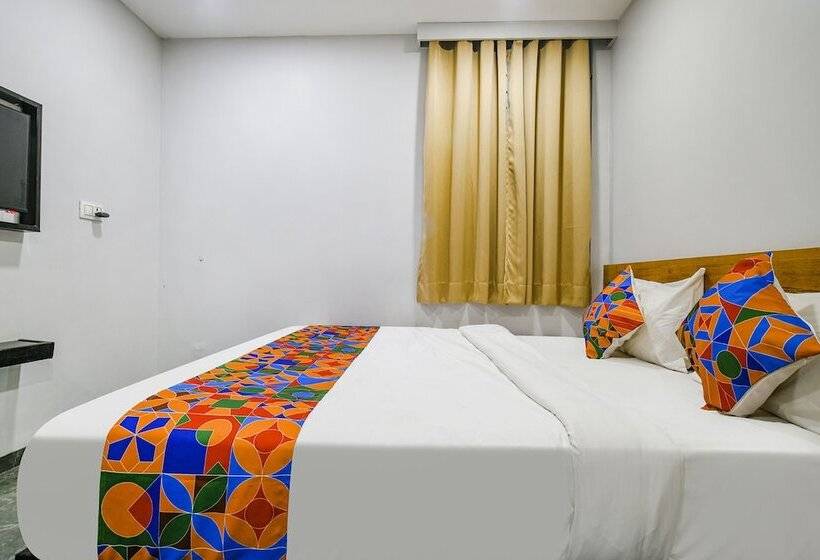 Fabhotel Unity Landmark