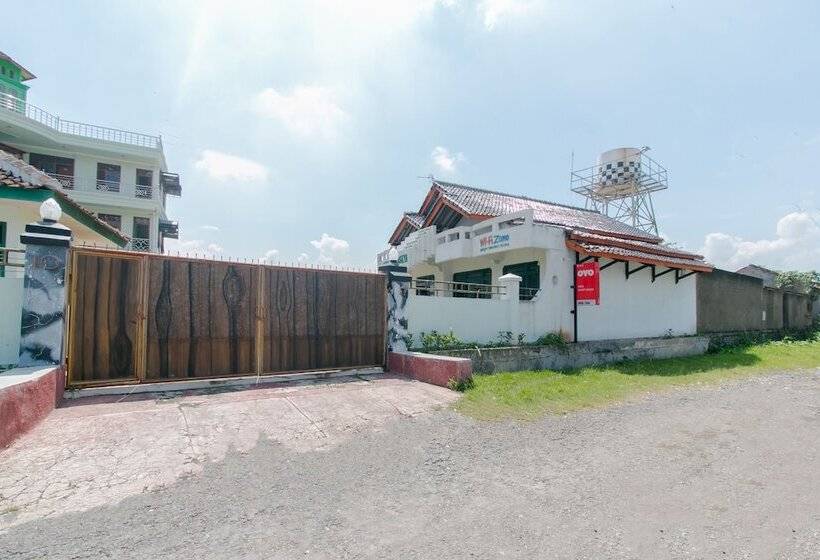 호텔 Vafa Guesthouse