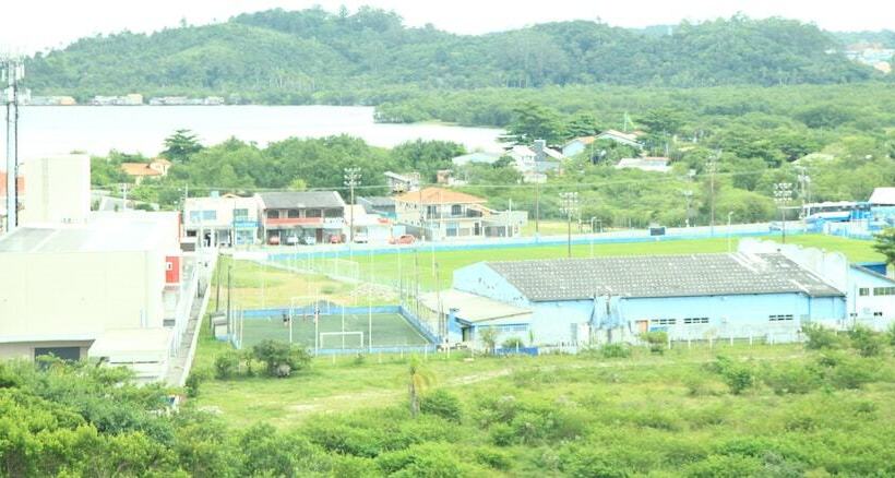 فندق Valentina 24 Horas