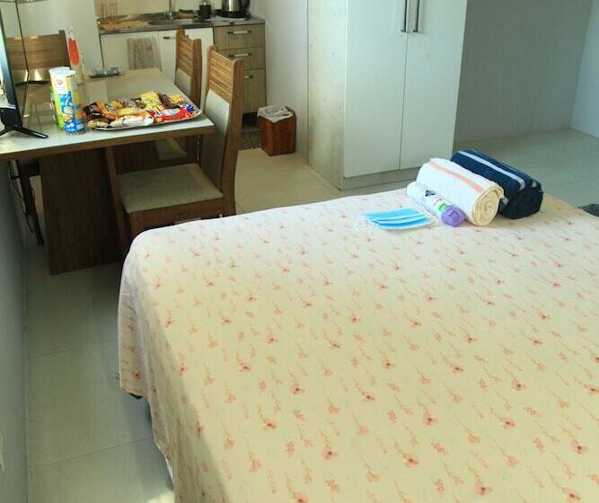 فندق Valentina 24 Horas