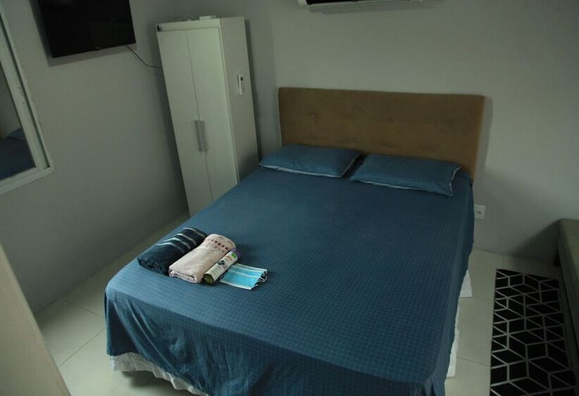 فندق Valentina 24 Horas