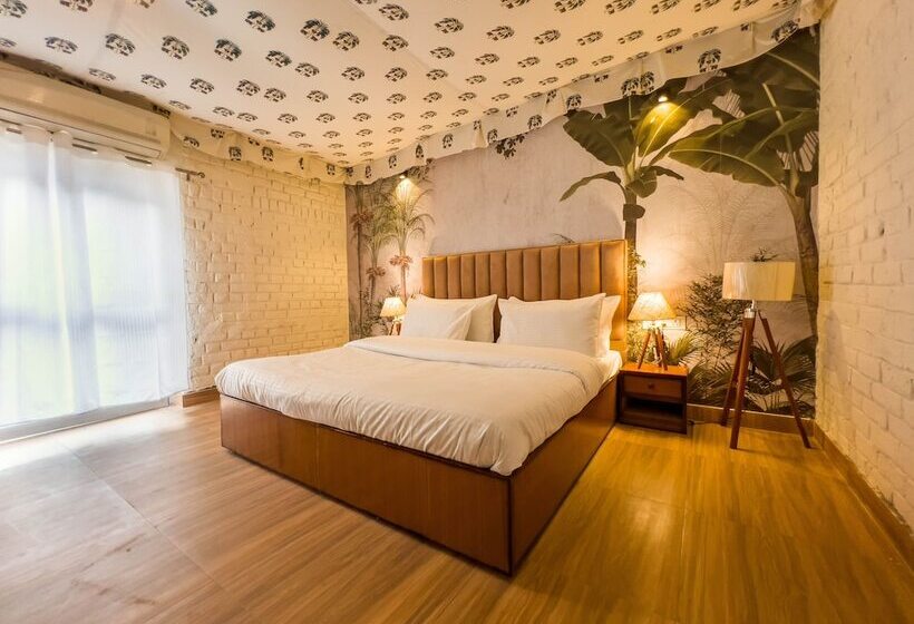 Отель Vanbagh Sariska Resort