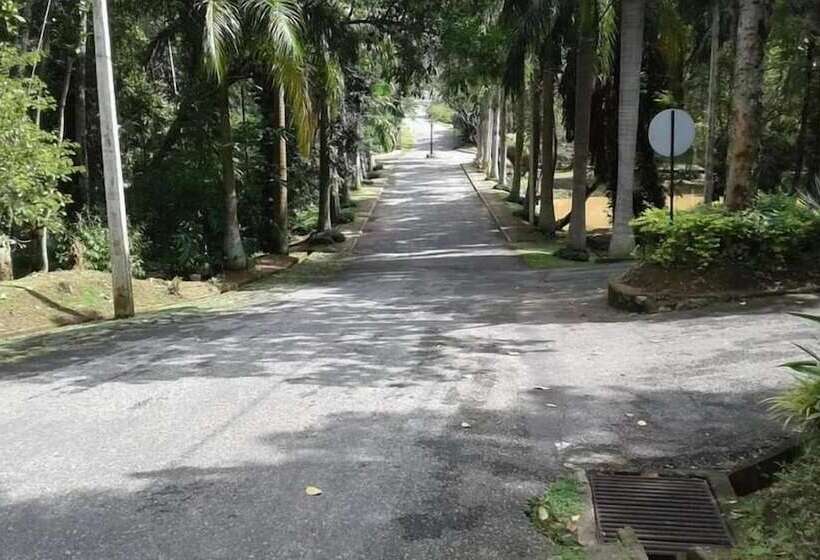 فندق Victoria Range Holiday Resort