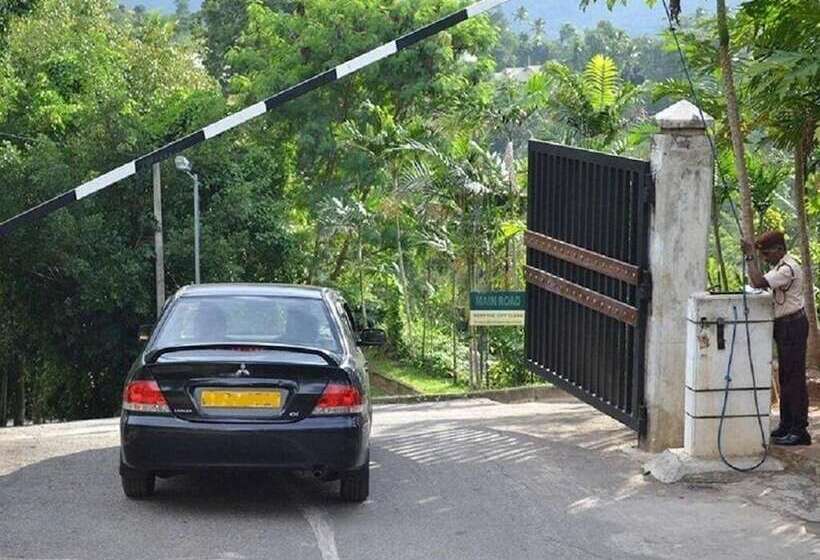 فندق Victoria Range Holiday Resort