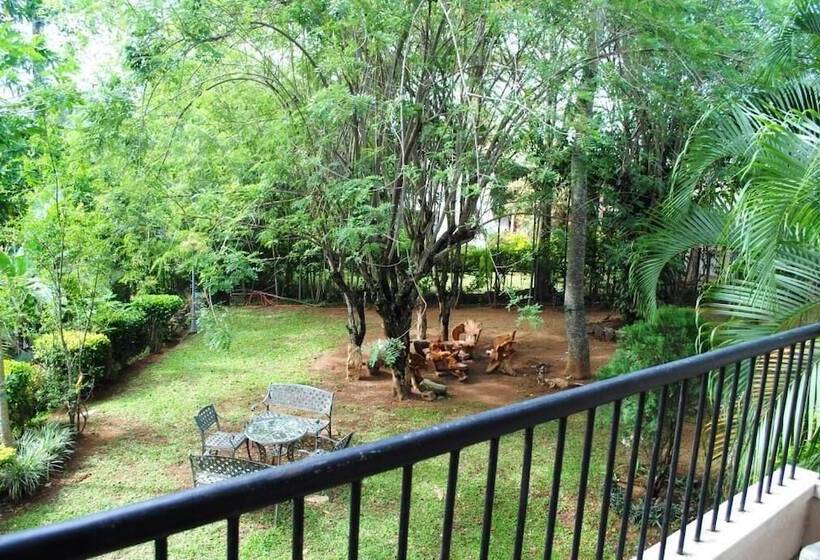 فندق Victoria Range Holiday Resort