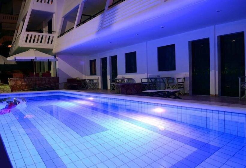 בית מלון כפרי Villa Cariatis