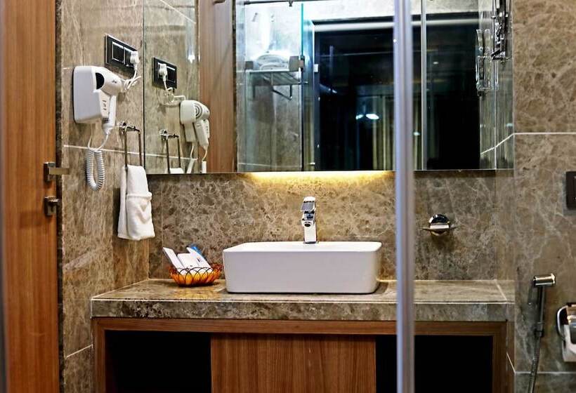 ホテル Vits Devbhumi