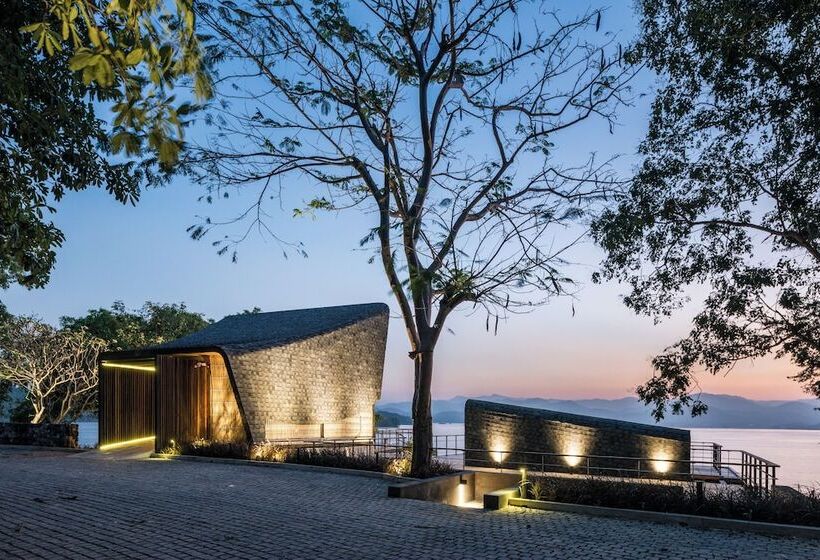 Отель Z9 Resort