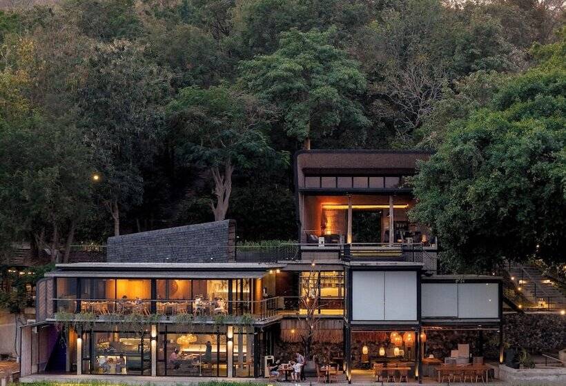 Отель Z9 Resort