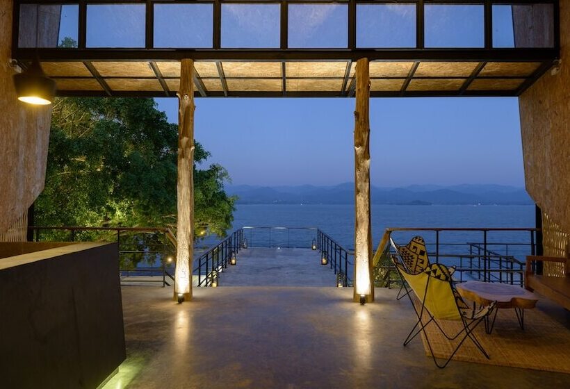 Отель Z9 Resort