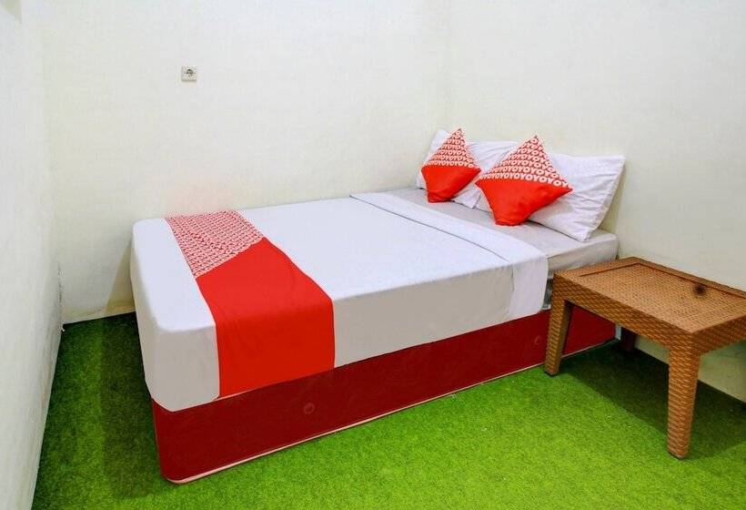 בית מלון כפרי Zeevanna Guest House Syariah By Oyo