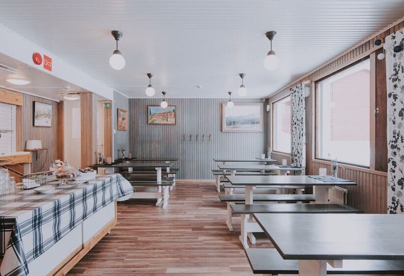 Kuerkievari Kuerhostel