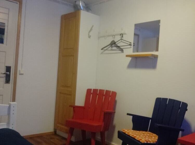 Kuerkievari Kuerhostel