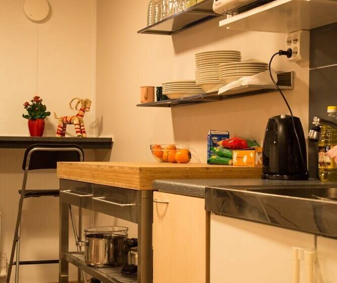 Kuerkievari Kuerhostel