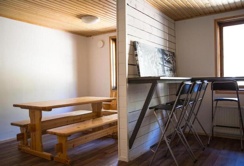 Kuerkievari Kuerhostel