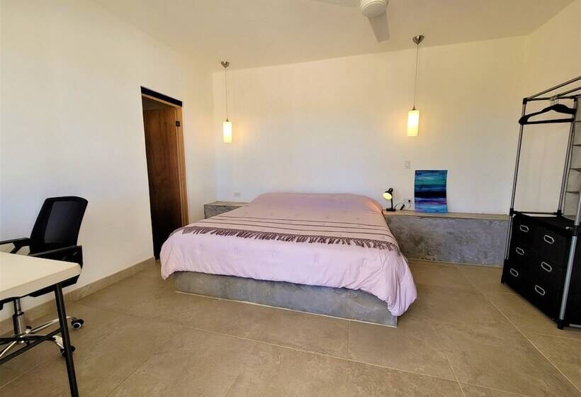La Ventana Hostel