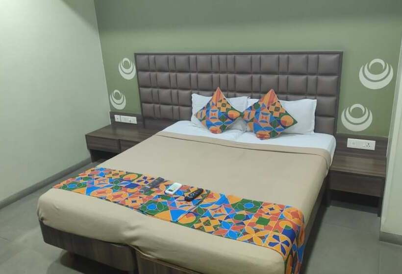 Fabhotel Landmark Residency