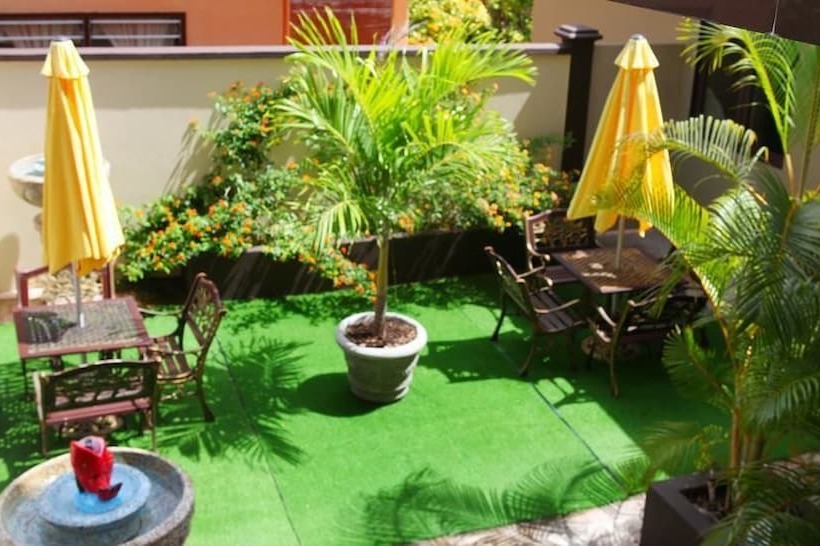 Lone Self Catering Apartment