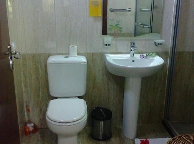 Lone Self Catering Apartment