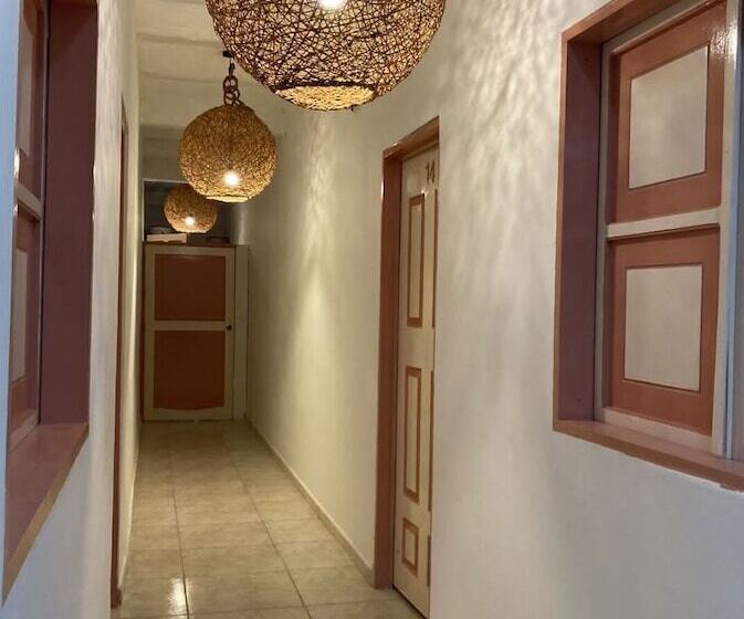 Mahalo Hostel Boutique