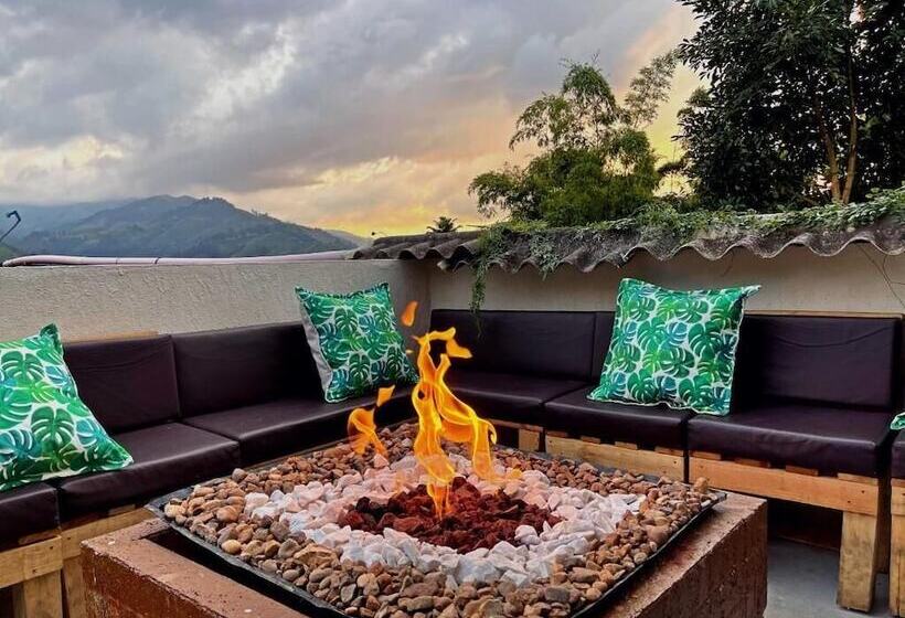 Mahalo Hostel Boutique